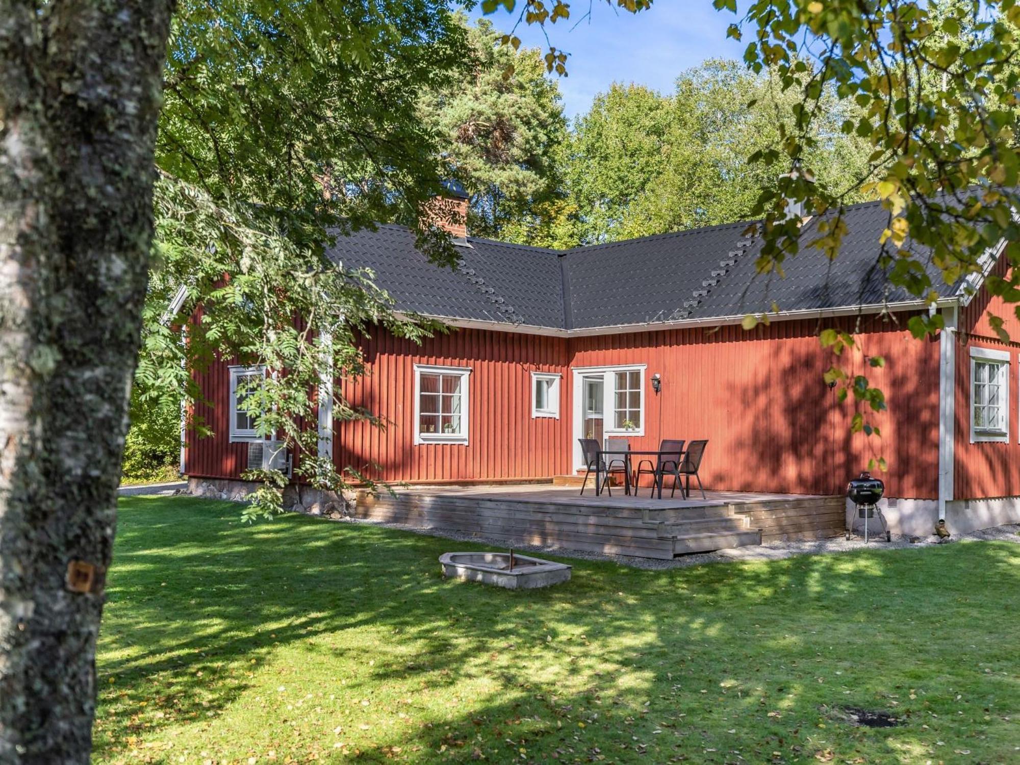 Falköping Holiday Home Aspenaes By Interhome מראה חיצוני תמונה